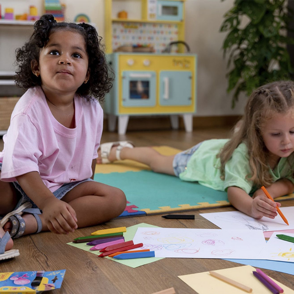 🖍 GRANDE mallette à prise facile avec 24 crayons hexagonaux en plastique 🌈 Bureau prix tunisie