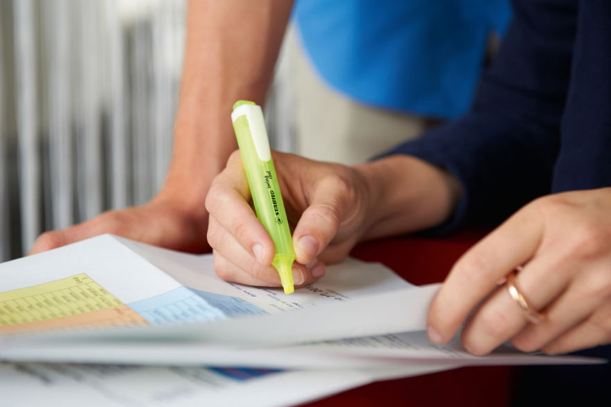 Pochette de 8 surligneurs STABILO swing cool Bureau prix tunisie